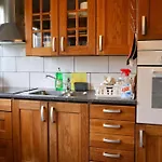 Cozy And Convenient Stay