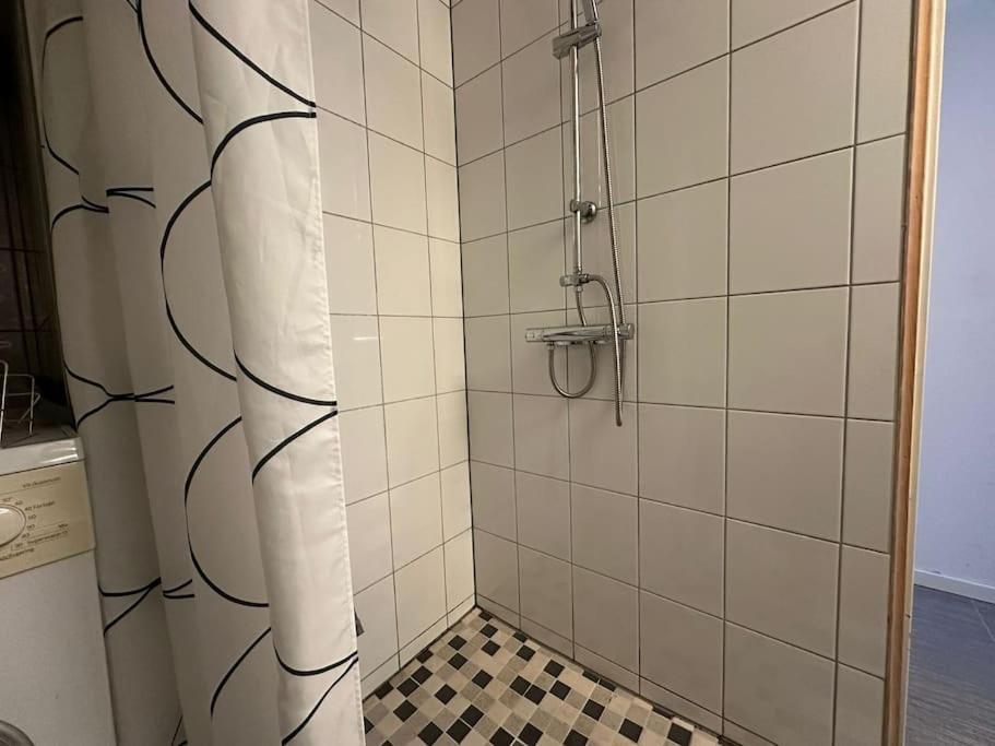 Cozy And Convenient Apartment Göteborg